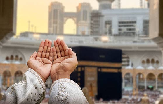 3 Star 14 Nights December Umrah Package